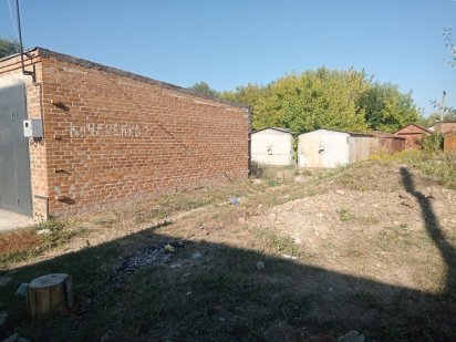 Продается участок под гараж Полтава