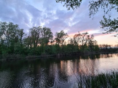 Крутий Берег, поруч з річкою, велика земельна ділянка,  18 сотих. Полтава