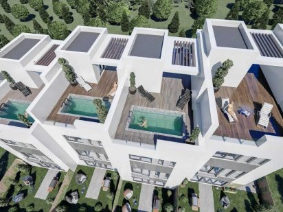 Земельна ділянка  в центрі з будівельним проектом Черновцы