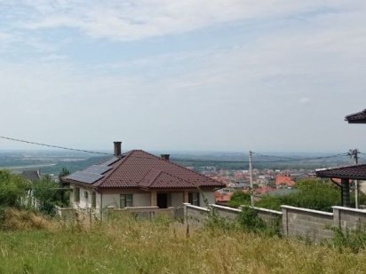 Терміново продається земельна ділянка по вул. Виноградівська