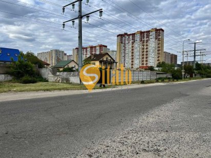 Фасадна ділянка, 10 соток, вул. Колекторна, біля метро Осокорки Киев