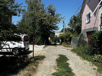 Чудова ділянка, вул.Ізмайлівська Черновцы