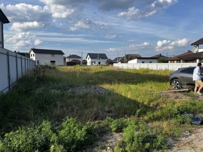 Продам участок ЖМ Міжріччя Киев