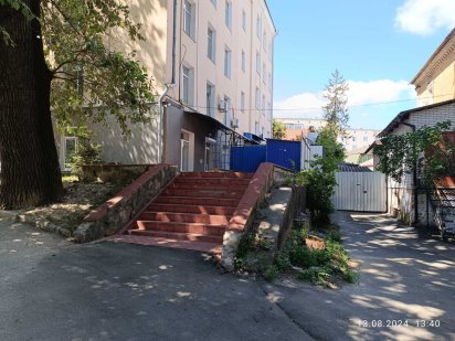 вул.Архітектора Артинова . Продається ділянка землі  з підвалом. Винница