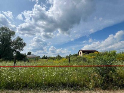 Продам 10 сот. в районі Епіцентра, світло під ділянкою є сусіди! (Р88) Чернигов