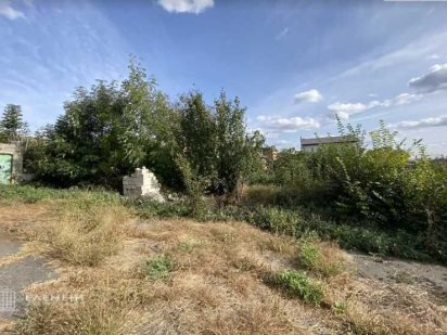 Продаж ділянки 8 сот. з будинком, П'ятничани