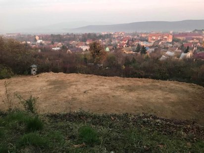 Продаж земельної ділянки у центрі міста