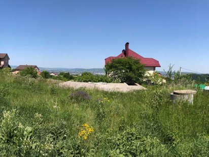 Земельна ділянка на Роші Чернівці