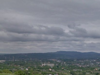 Дача приватизована в садгорі по вулиці Кубанська під лісом 7 соток Чернівці