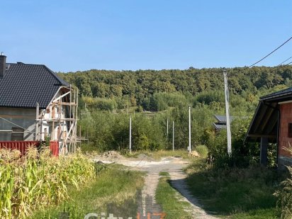 Продається ділянка з широким фасадом