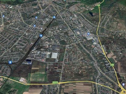 Велика земельна ділянка на об'їздній дорозі Ужгорода.комерція та житло Ужгород