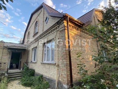 Продаж ділянки 16 соток Жуляни з будинком