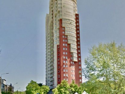 Земельна ділянка Фасад з будівлею під торговий центр Киев