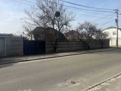 Продаж ділянки в Києві по вул. Чигиринська 77 Подільського району Киев