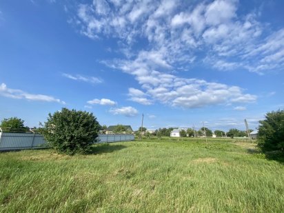 Продам землю в центрі Мамаївців Черновцы