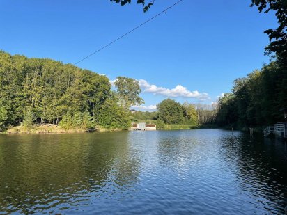 Продам земельну ділянку біля лісу та озера. Винница