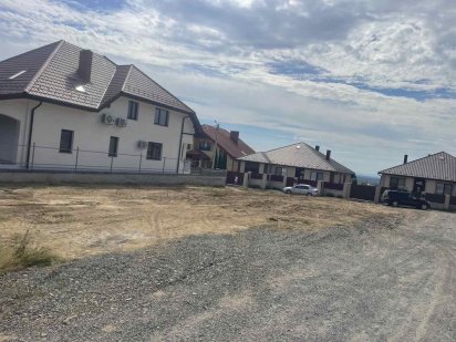 Кутова дiлянка на Червеницi,р-н Солов’ïноï Ужгород