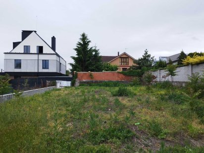 Продам отличный участок , квадратной  формы, ф-16 м. Дніпро