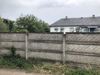 Предлагается участок 10 сот. Осокорки. М. Славутич 10 мин. ходьбы. Киев