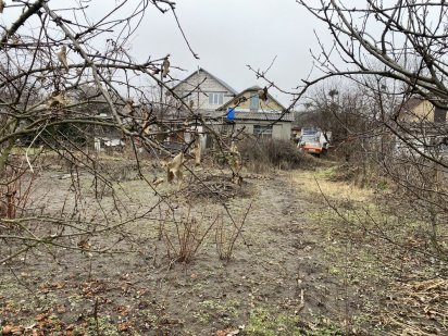 Срочно продам будинок і земельну ділянку Киев