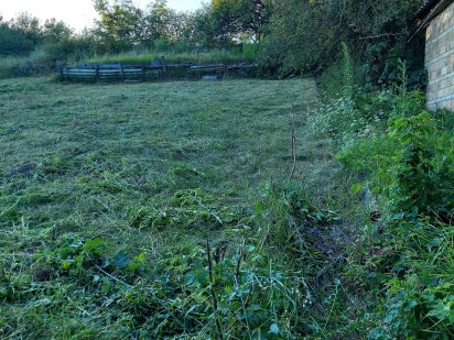 Продаю в Києві земельну ділянку 10 соток та будинок