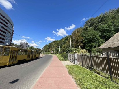 Продаж ділянки,Львів вул.Стуса,перша лінія біля самоі дороги Львів