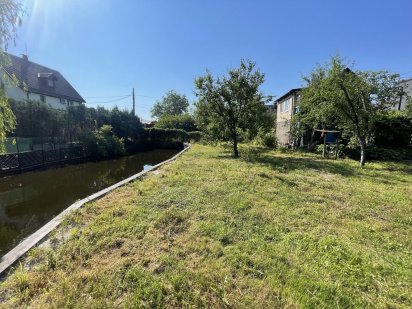 «Руссановские сады» Продам участок земли с садовым домиком! Киев