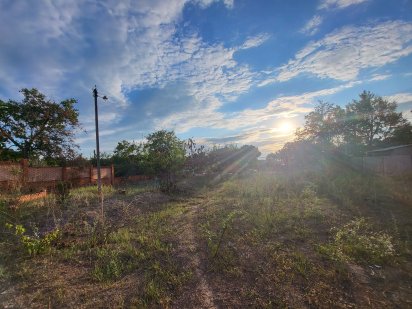 Продам участок 18 соток в ЦЕНТРЕ Прилиманского. Рядом Школа. Одеса