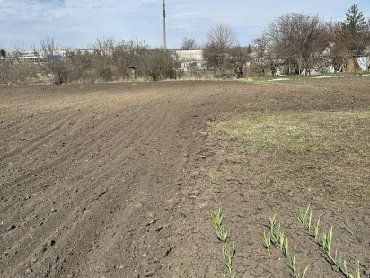 Продам участок 17 соток , 800 м проспект Гагарина, эпицентр Харків