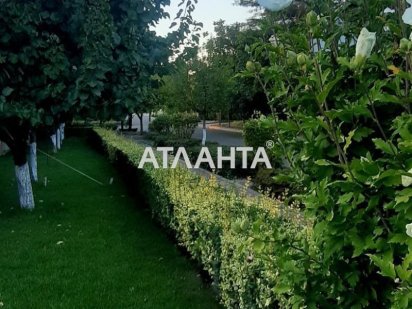 Участок в совиньоне с фасадом 14 метров Одесса