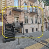 Оренда приміщення166 кв.м.Фасад/Центр/Власник Київ