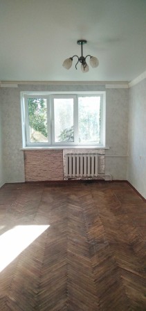 Продаж кімнати в гуртожитку вул.Братиславська 8а,поряд метро - фото 1