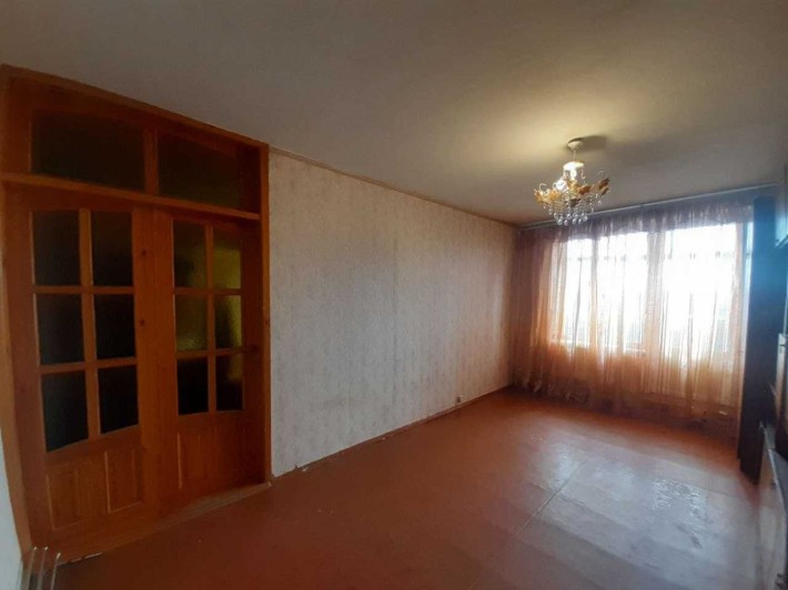 Продам 2-х комнатную квартиру в центре - фото 1