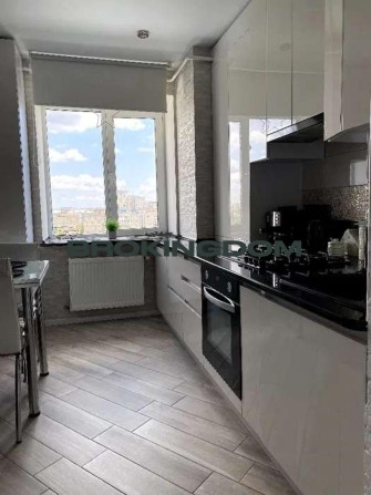 Продаж 3 кімнатної квартири, Святошинська 35а, Вишневе - фото 1