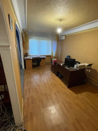 Продам 3-х комнатную квартиру г. Красный Луч, 3-й Микрорайон. - фото 1