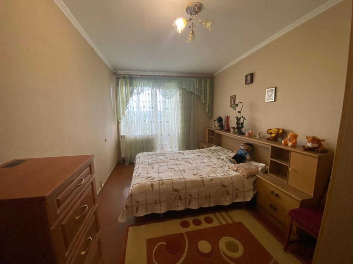 продаж 3х кімнатної квартири з автономним опаленням,  вулиця Вітрука - фото 1