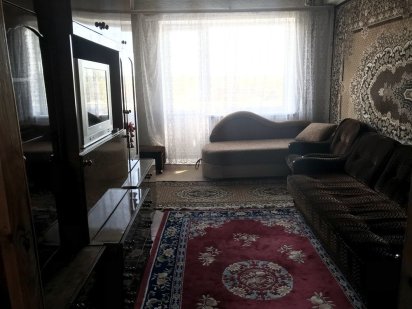 Здам, тільки подобово!!! квартиру в р-н лікарні на Гагаріна Доброполье