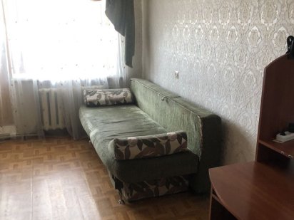 1 комн квартира посуточно поряд ж/д Зміїв