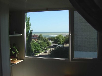 Квартира свободна С 1.09. Первая линия. Чорноморськ