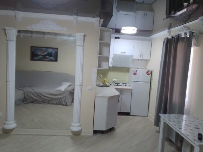 Задаю квартиру посуточно почасово третья слободська 107 в Миколаїв