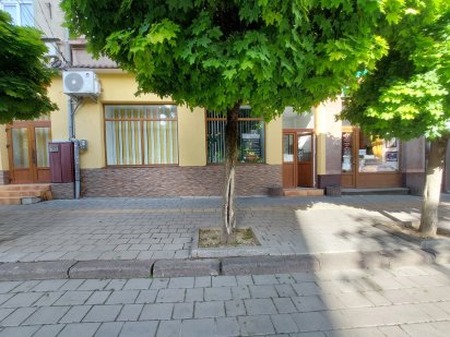 Оренда комерційного приміщення 45 м2 м. Дрогобич Дрогобыч