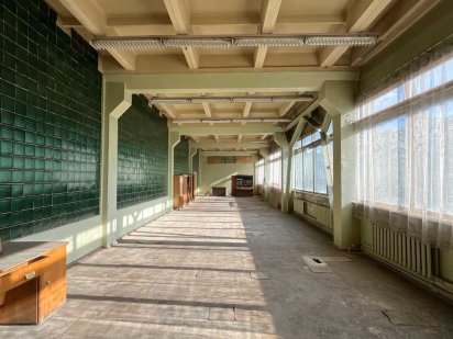 Здам в оренду приміщення на Європейській площі (із постійним світлом) Кам'янець-Подільський