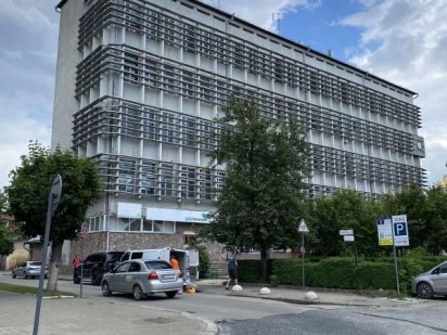 Пропонується в оренду приміщення на стометрівці! Коломыя