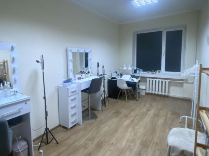 ТЕРМІНОВО!Суборенда для майста по нарощення вій або перманенту Ковель