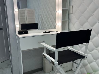 Оренда робочого місця бровіста/візажиста Хмельницький