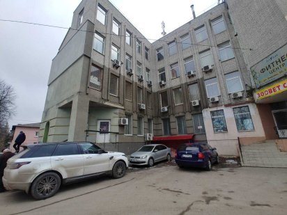 Оренда торгівельно-офісного приміщення 1го поверху по вул. Київській Фастів