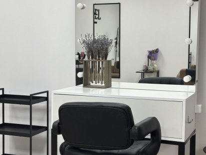 Аренда робочого місця для візажиста/бровіств з ГЕНЕРАТОРОМ Кременчук