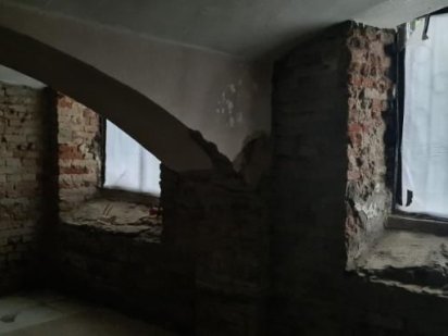 Оренда примішення під ремонт,центр,поряд вул.Кобилянська Черновцы