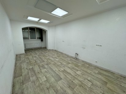 Приміщення в центрі по вул. Гоголя, поруч з ринком Черкаси