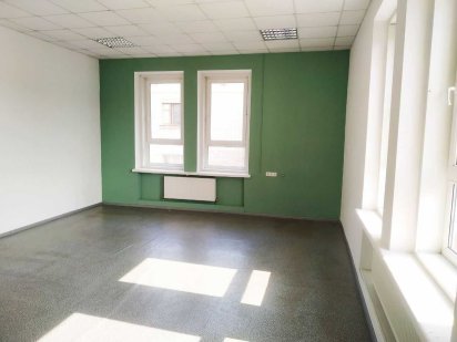 Офіс в центрі з водою Черкаси